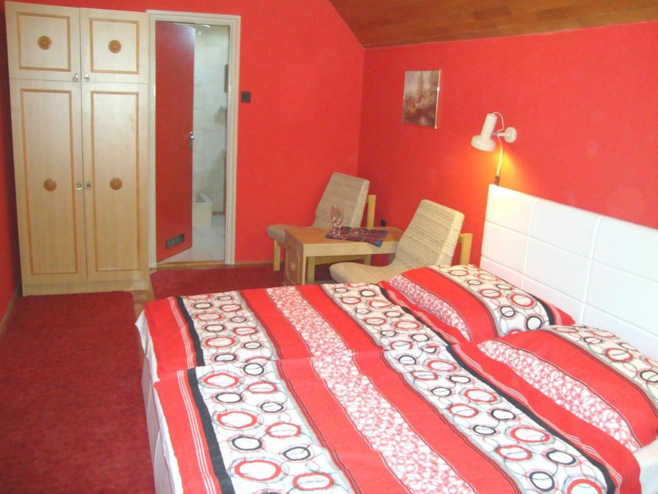Apartamento Gyöngyvirág Vendégház Balatonboglár Exterior foto